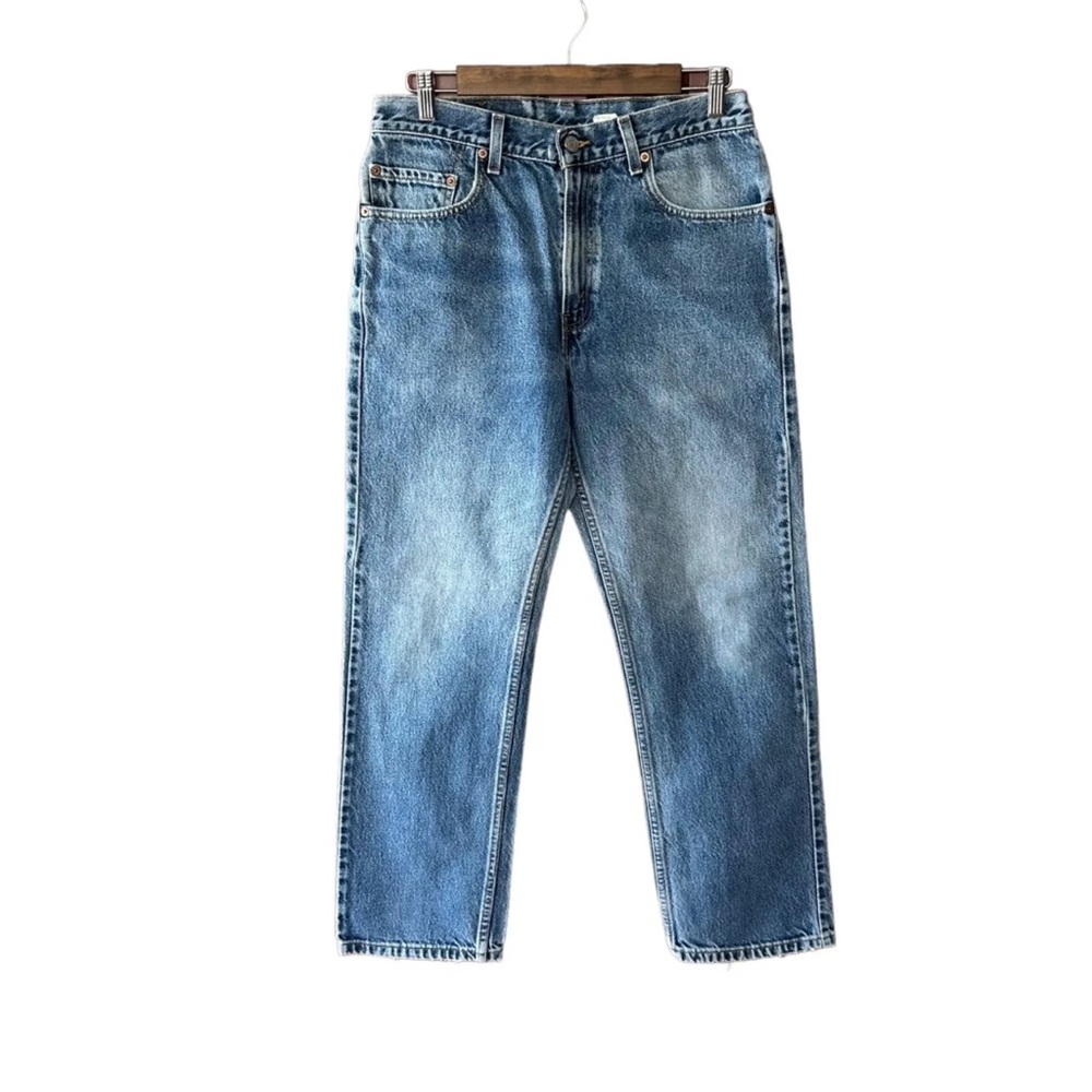 Vintage Levi’s 505 medium wash